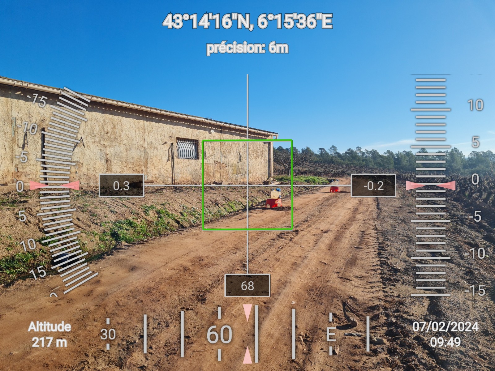 Etude de sol pour la remise aux normes d'un ancien système d'assainissement non collectif sur la commune de COLLOBRIERES - mesure de la pente