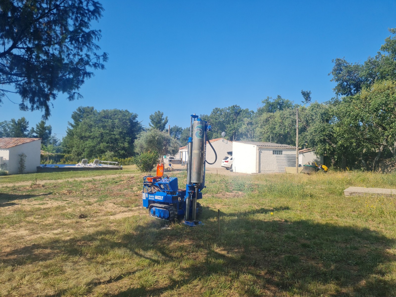Etude géotechnique G2 AVP sur la commune de REGUSSE 83 pour une maison de plein pied. 