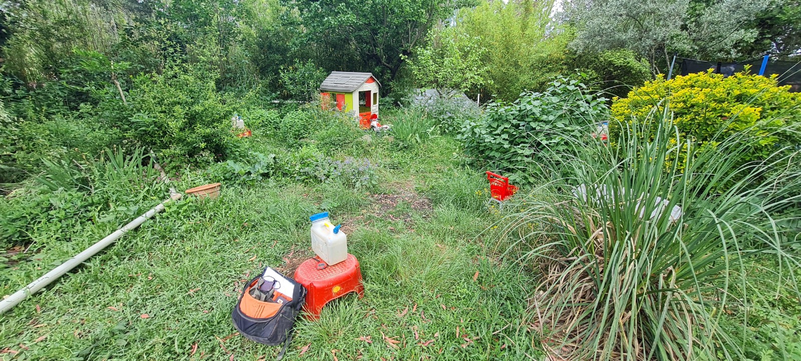 Etude de sol hydrogéologique pour la définition d'une filière d'assainissement non collectif sur la commune de ROCBARON dans le VAR (83) - Vue d'ensemble des sonsages