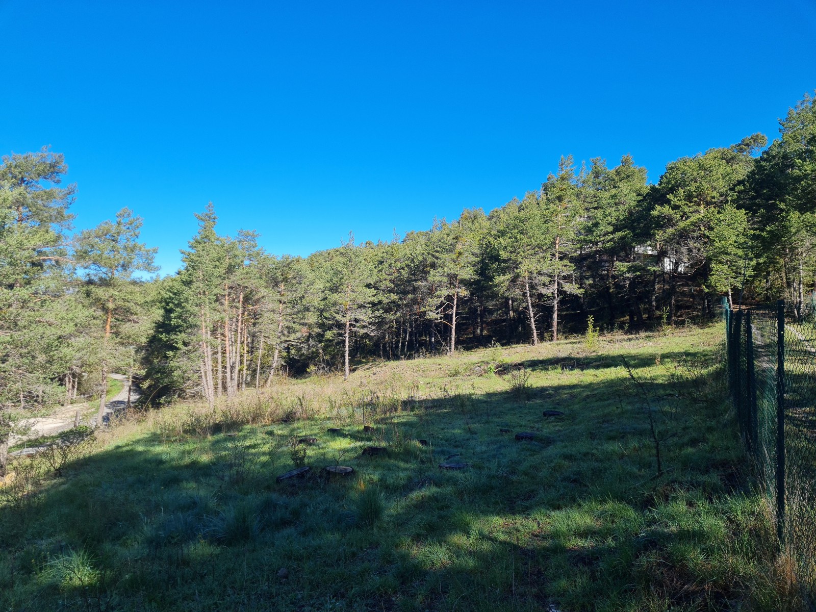 Etude de sol géotechnique G1 à La Martre dans le Var 83 terrain nu plein sud à vendre (loi Elan)