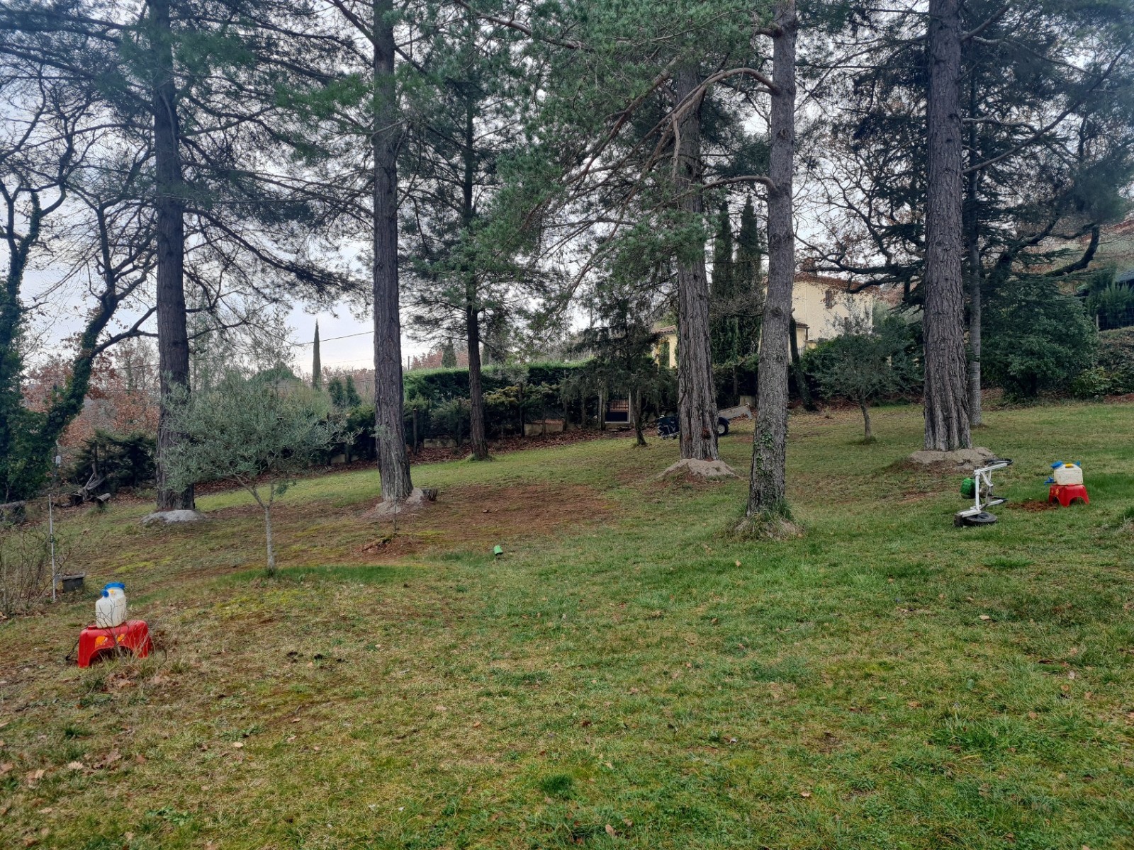 Intervention pour la remise aux normes d'un système d'assainissement non collectif défectueux sur la commune de MONTMEYAN - photo du secteur