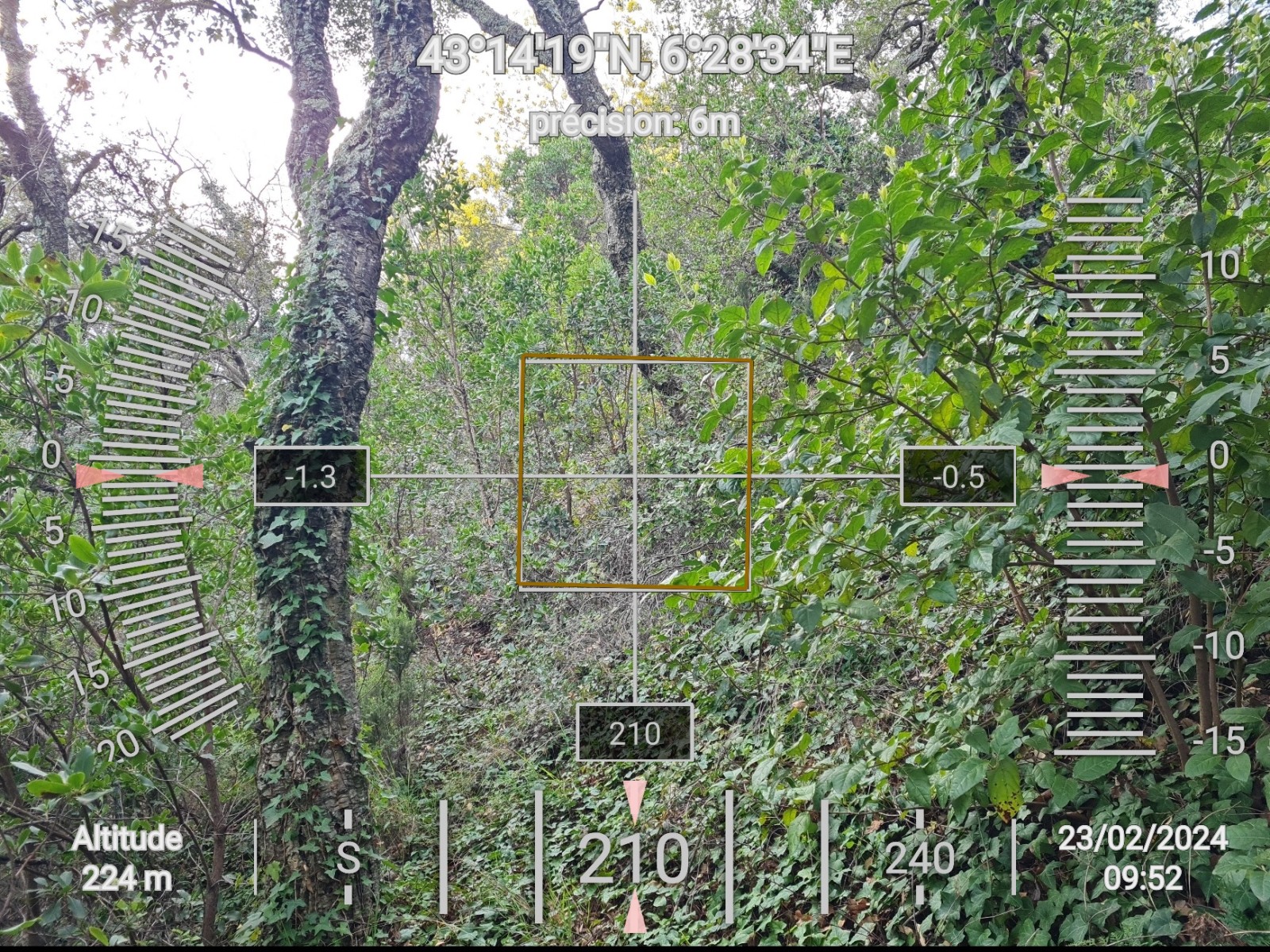 Etude de sol hydrogéologique pour la définition d'une filière d'assainissement non collectif sur la commune de LA MOLE dans le VAR (83) - mesure de la pente