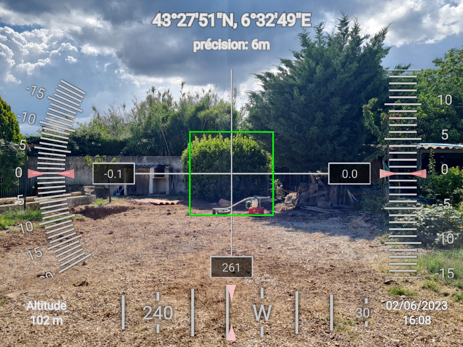 Etude de sol hydrogéologique pour la définition d'une filière d'assainissement non collectif sur la commune de LE MUY dans le VAR (83) - mesure de la pente du terrain