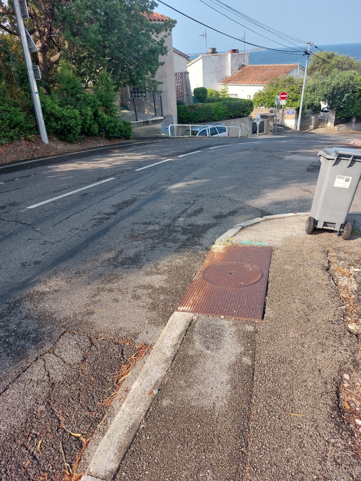 Etude hydraulique, pour la mise en place d'un bassin de rétention, à Six fours les plages, 83134 dans le Var (83).