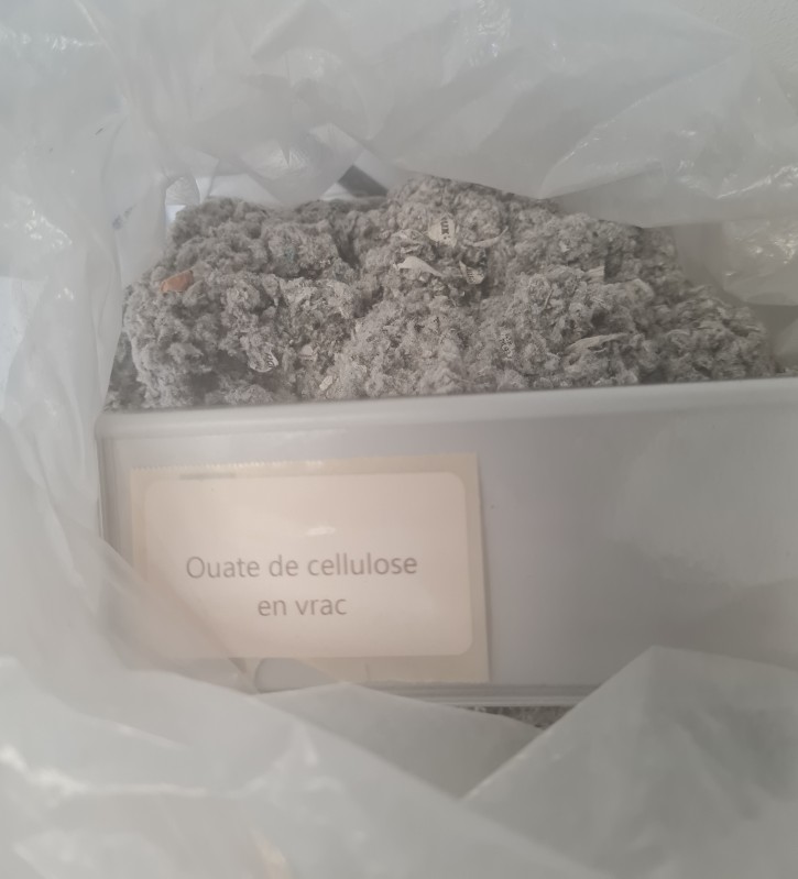 Isolation en ouate de cellulose en vrac pour la RE 2020 et RT 2012 à Draguignan dans le Var 83
