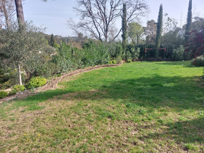 Etude hydrogéologique pour la mise en place d'un système de régulation par rétention des eaux pluviales sur MOUGINS 06250, dans les Alpes Maritimes (06)